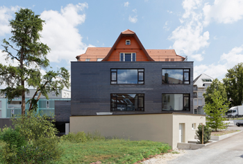 Old Villa - Residential and Commercial Building in Schorndorf